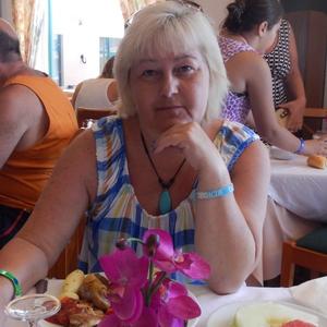 Девушки в Санкт-Петербурге: Татьяна, 66 - ищет парня из Санкт-Петербурга