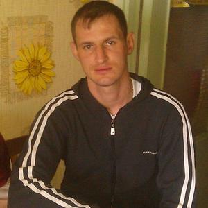 Олег, 40 лет, Новокузнецк