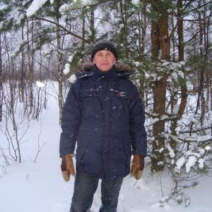 Парни в Череповце: Алексей, 55 - ищет девушку из Череповца