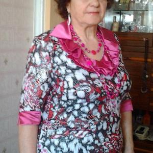 Девушки в Омске: Мария, 81 - ищет парня из Омска