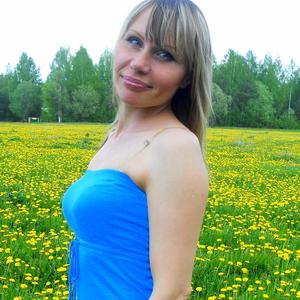 Девушки в Нолинске: Наталия, 49 - ищет парня из Нолинска