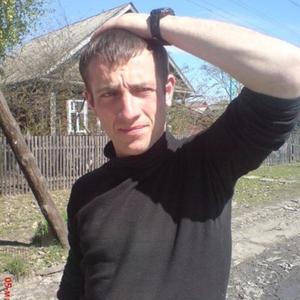 Парни в Ижевске: Игорь, 41 - ищет девушку из Ижевска