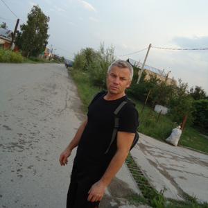 Парни в Тольятти: Михаил, 55 - ищет девушку из Тольятти