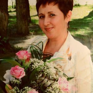 Девушки в Екатеринбурге: Наталья, 55 - ищет парня из Екатеринбурга