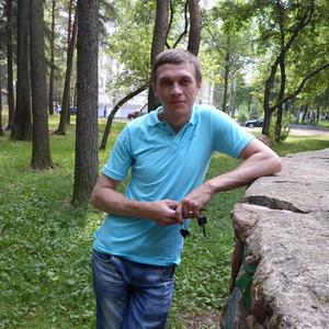 Парни в Всеволожске: Виталий, 44 - ищет девушку из Всеволожска