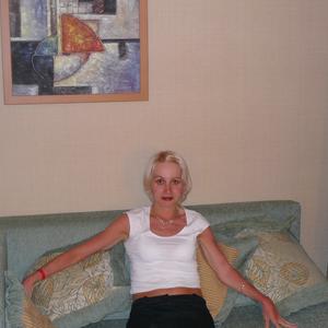 Людмила, 46 лет, Тюмень