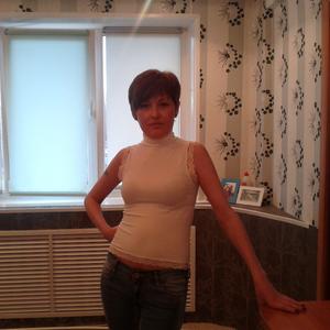 Девушки в Челябинске: Эльвира, 45 - ищет парня из Челябинска