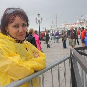 Девушки в Ставрополе: Людмила, 55 - ищет парня из Ставрополя
