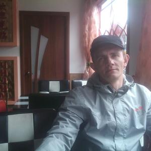 Юрий, 45 лет, Омск