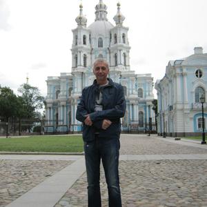 Парни в Санкт-Петербурге: Владимир, 67 - ищет девушку из Санкт-Петербурга