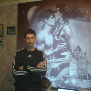 Парни в Холмске: Игорь, 48 - ищет девушку из Холмска