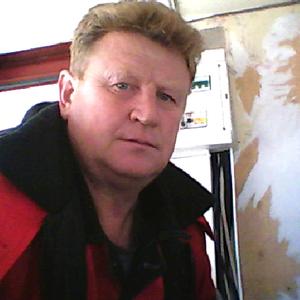 Парни в Саратове: александр, 65 - ищет девушку из Саратова
