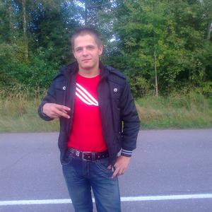 Парни в Выборге: Сергей, 33 - ищет девушку из Выборга