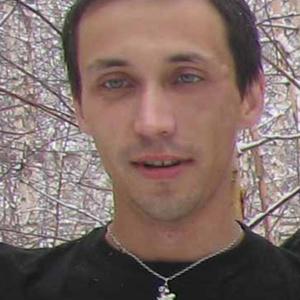 Парни в Якутске: Дениc, 43 - ищет девушку из Якутска