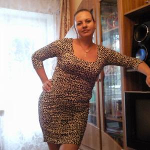 Девушки в Твери: Ольга, 51 - ищет парня из Твери