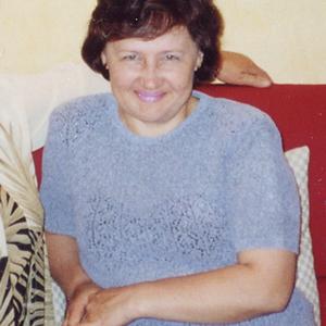 Тамара, 68 лет, Тюмень