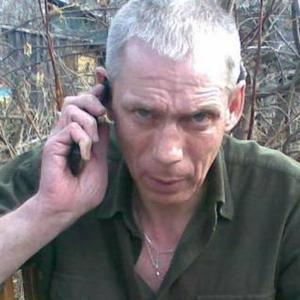 Парни в Челябинске: Сергей, 63 - ищет девушку из Челябинска