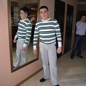 Денис, 39 лет, Черновцы
