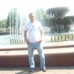 Парни в Новокузнецке: Vlad, 42 - ищет девушку из Новокузнецка