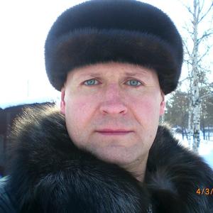 Парни в Сургуте (Ханты-Мансийский АО): Георгий, 54 - ищет девушку из Сургута (Ханты-Мансийский АО)