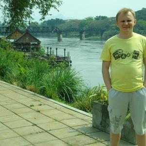 Парни в Нижний Новгороде: Сергей, 44 - ищет девушку из Нижний Новгорода