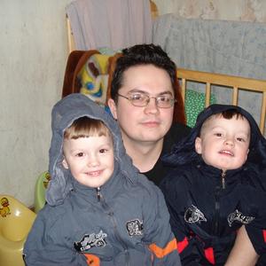 Парни в Твери: Анатолий, 42 - ищет девушку из Твери