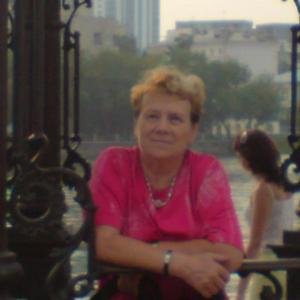 Людмила, 73 года, Екатеринбург