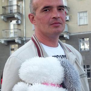 Михаил, 53 года, Саратов