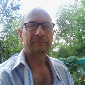 Парни в Пятигорске: Влад, 71 - ищет девушку из Пятигорска