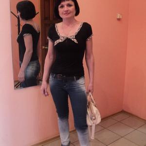 Девушки в Смоленске: Елена, 51 - ищет парня из Смоленска