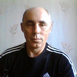 Парни в Кемерово: Leonid, 60 - ищет девушку из Кемерово