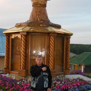 Парни в Новокузнецке: Василий, 74 - ищет девушку из Новокузнецка