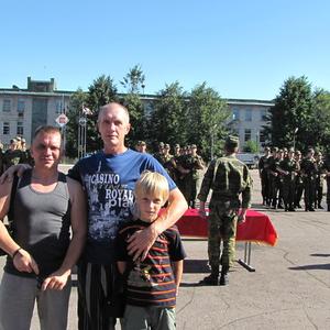 Парни в Гатчине: Андрей, 62 - ищет девушку из Гатчины