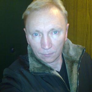 Владимир, 60 лет, Санкт-Петербург