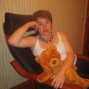 Марина, 60 лет, Казань