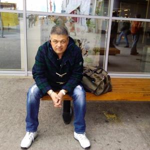 Стас, 54 года, Омск