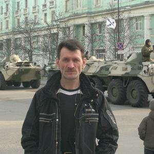 Михаил, 57 лет, Мурманск