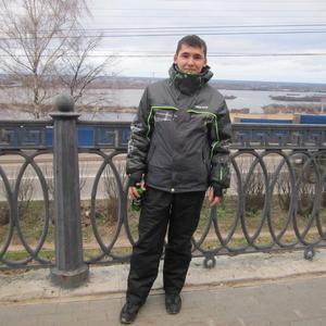 Парни в Нижнекамске: Руслан, 33 - ищет девушку из Нижнекамска