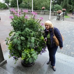 Девушки в Екатеринбурге: Ольга, 63 - ищет парня из Екатеринбурга