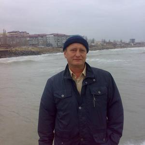 Александр, 55 лет, Махачкала