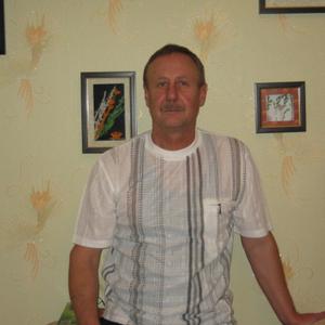 Парни в Барнауле (Алтайский край): Борис, 63 - ищет девушку из Барнаула (Алтайский край)