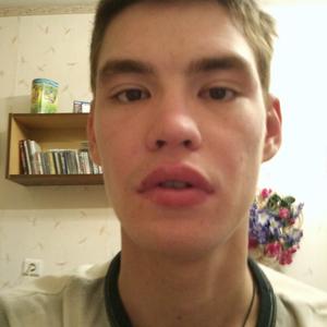 Парни в Новочебоксарске: Дмитрий, 39 - ищет девушку из Новочебоксарска