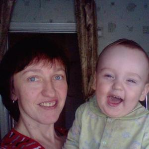 Девушки в Новокузнецке: Анна, 51 - ищет парня из Новокузнецка