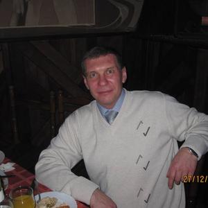Парни в Смоленске: Виталий, 51 - ищет девушку из Смоленска