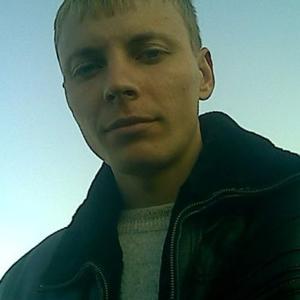 Парни в Лабинске: Дмитрий, 38 - ищет девушку из Лабинска