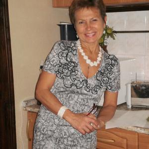 Людмила, 66 лет, Омск