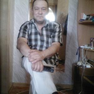 Парни в Череповце: Дима, 57 - ищет девушку из Череповца