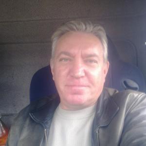 Парни в Санкт-Петербурге: Вадим, 65 - ищет девушку из Санкт-Петербурга