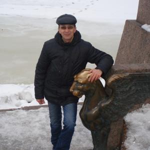 Парни в Батайске: Олег, 60 - ищет девушку из Батайска