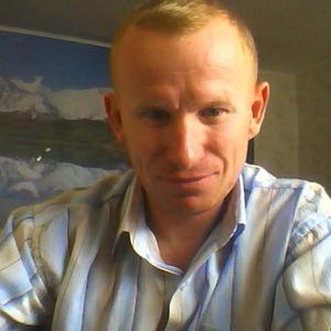 Андрей, 48 лет, Голышманово